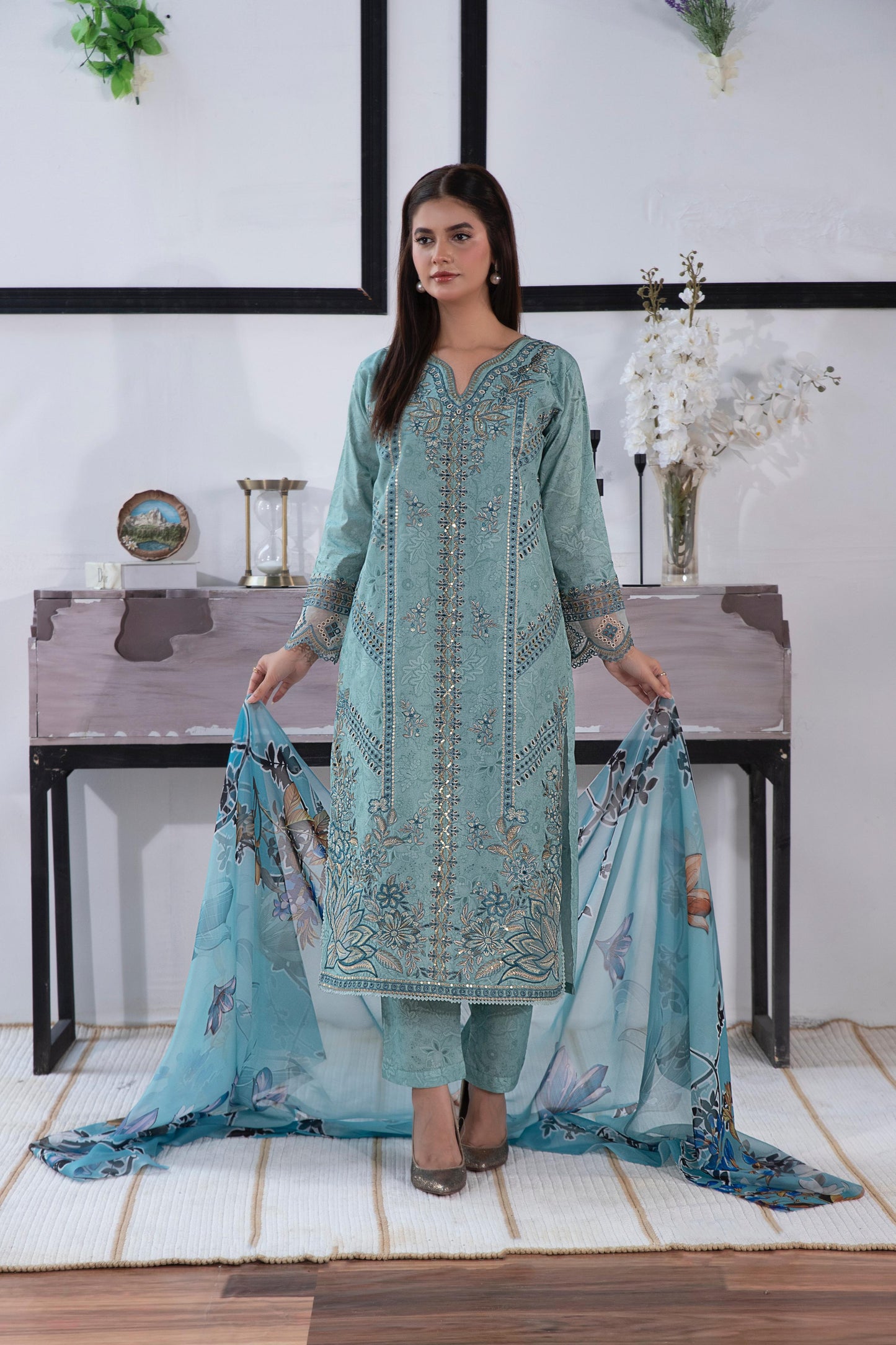 Soffra Zinc Embroidered 3-Piece 1715