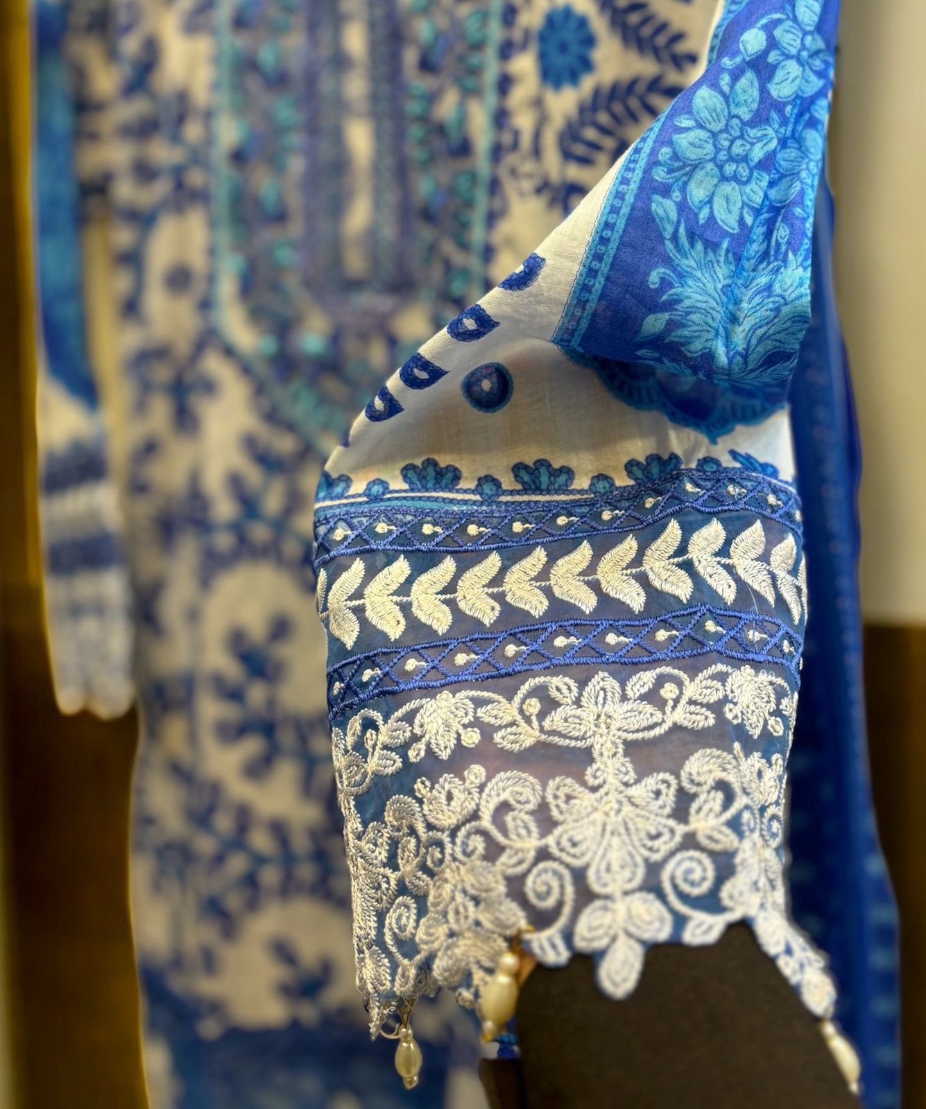 Blue Embroidered farshi shalwar 3-Piece 1735